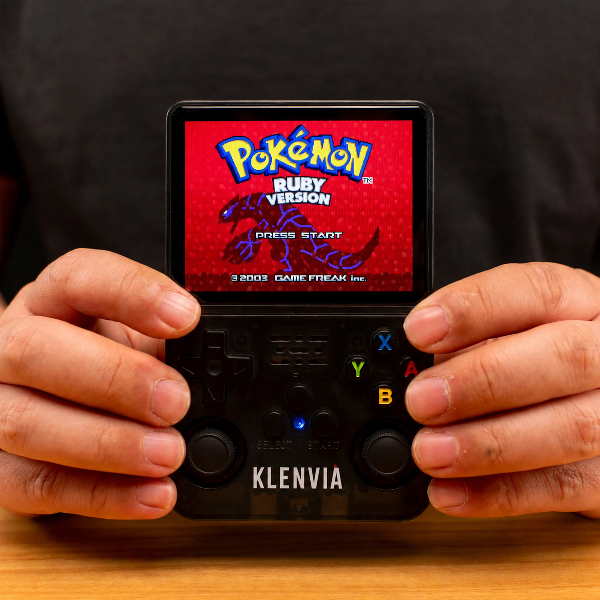 RetroPlay One – Retro-Spielekonsole